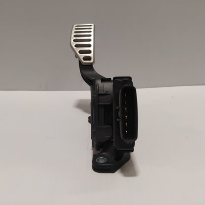 Genuine Suzuki Pedal,Accelerator Azg4 | 49400-68LA1-000