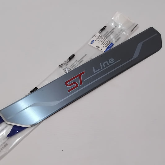 1x Genuine Door Scuff Plate - Ford Puma ST Line  2024- | 2784553