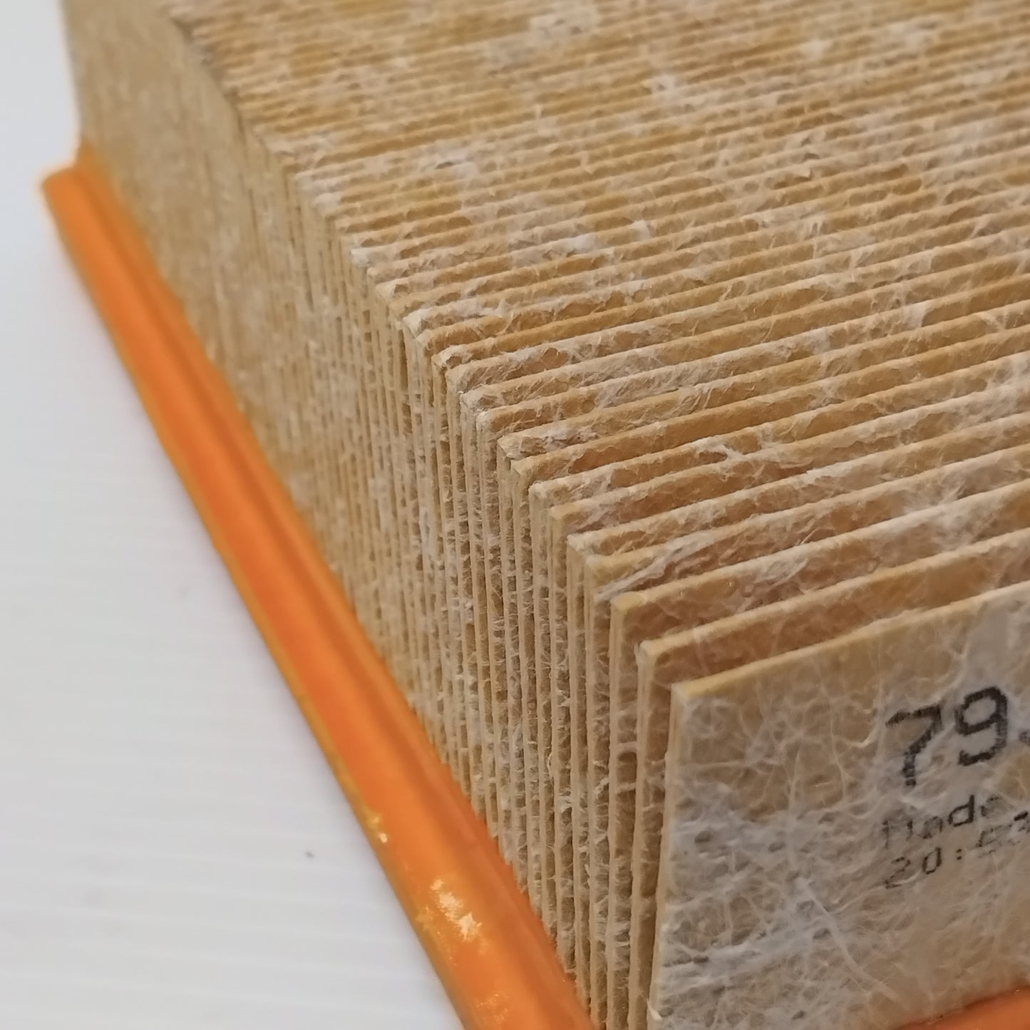 Genuine Suzuki Element Air Cleaner | 13780-79J50-000