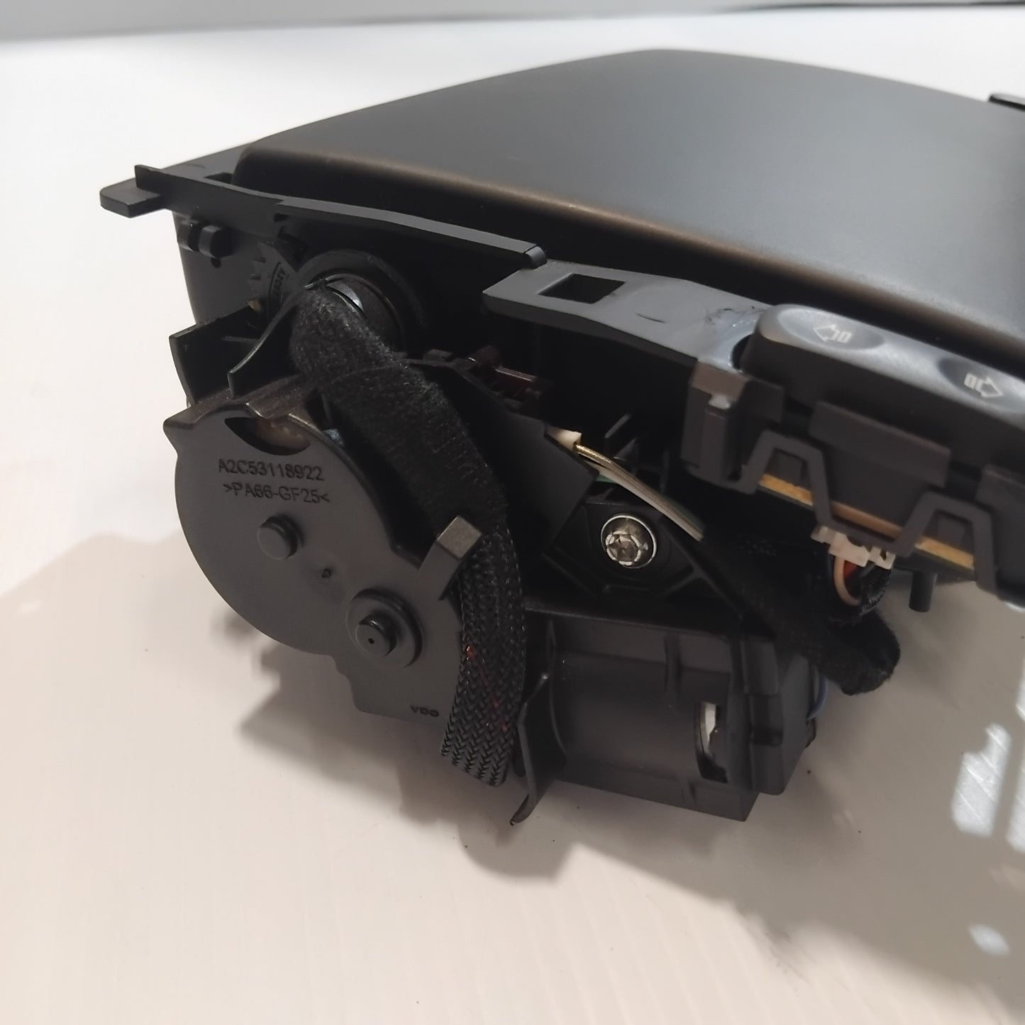 Genuine Multimedia Display - Peugeot RCZ 2009-2015 | 98045605ZD