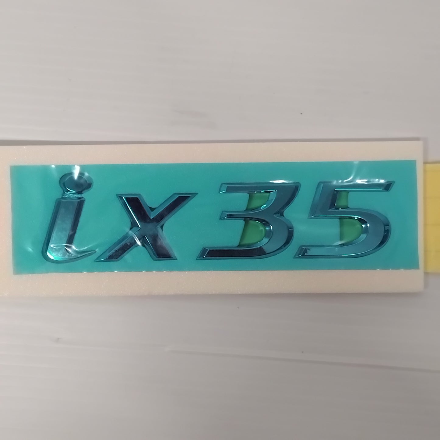 Genuine Hyundai Emblem-Ix35 | 863102S030