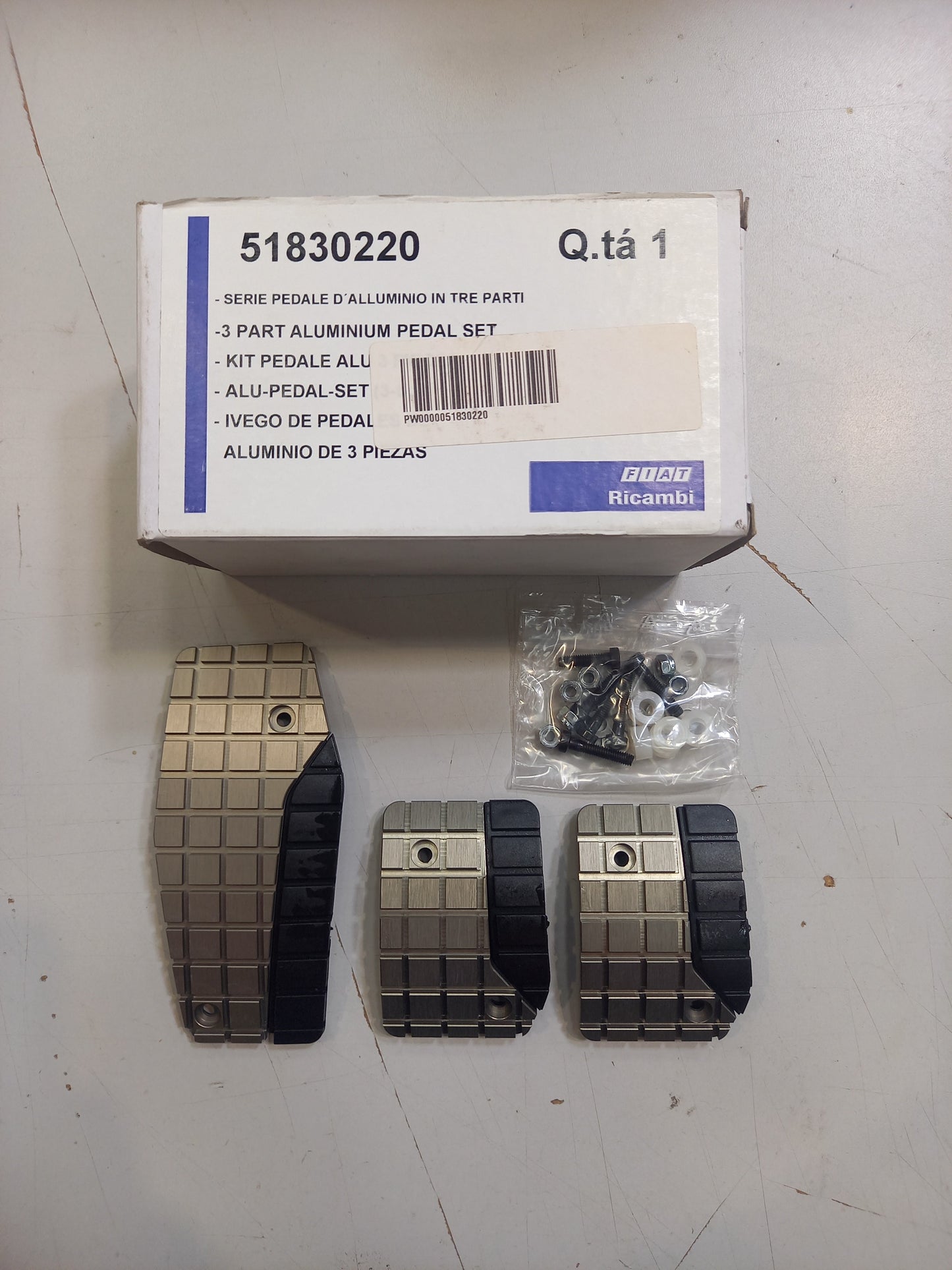 Genuine Fiat Kit Plates | 51830220