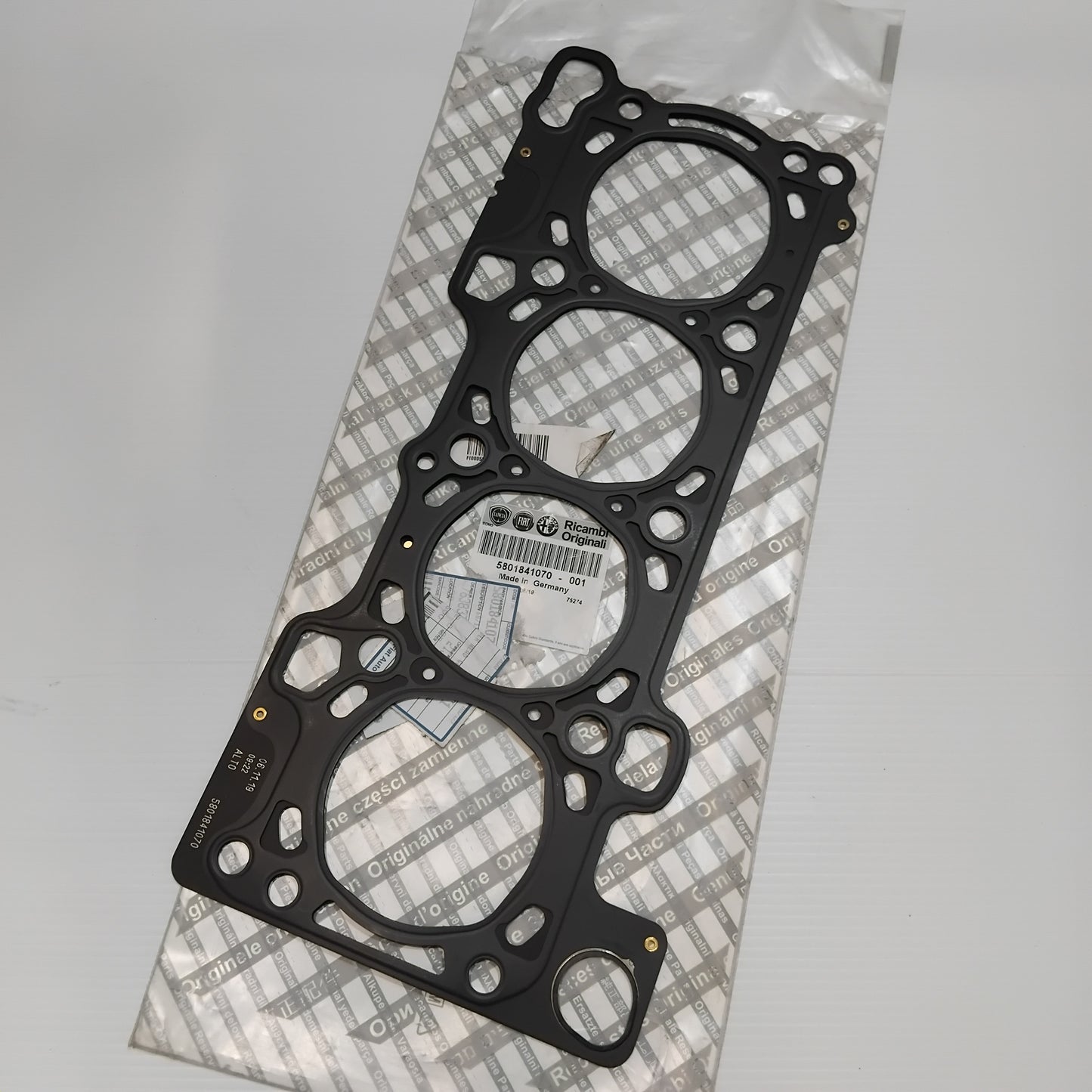 Genuine Fiat Cylinder Head G | 5801841070
