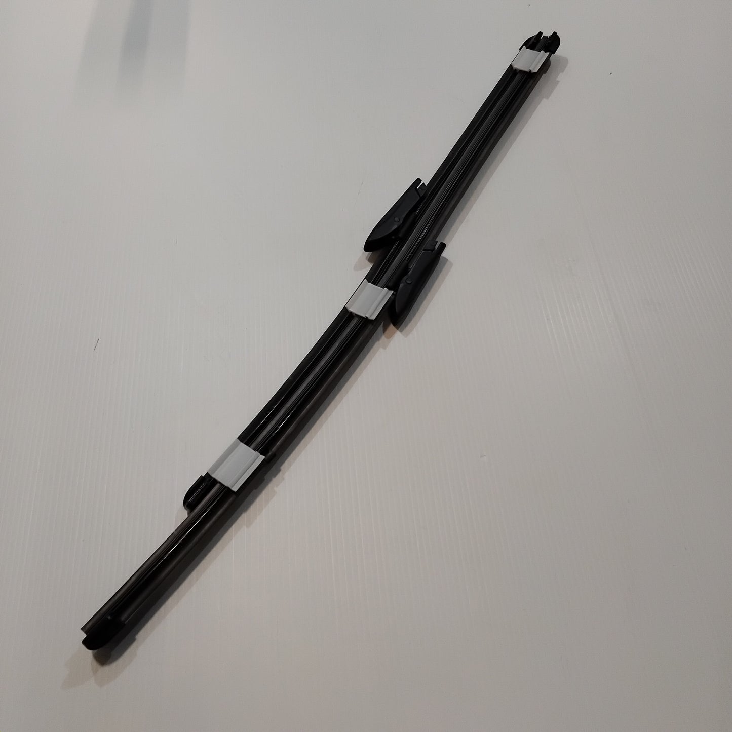 Front Wiper Blades - Renault Scenic MK2 | 7711421439