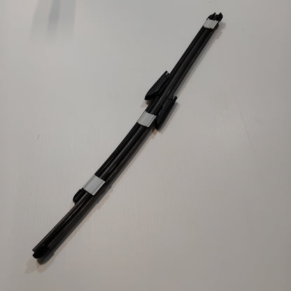 Front Wiper Blades - Renault Scenic MK2 | 7711421439