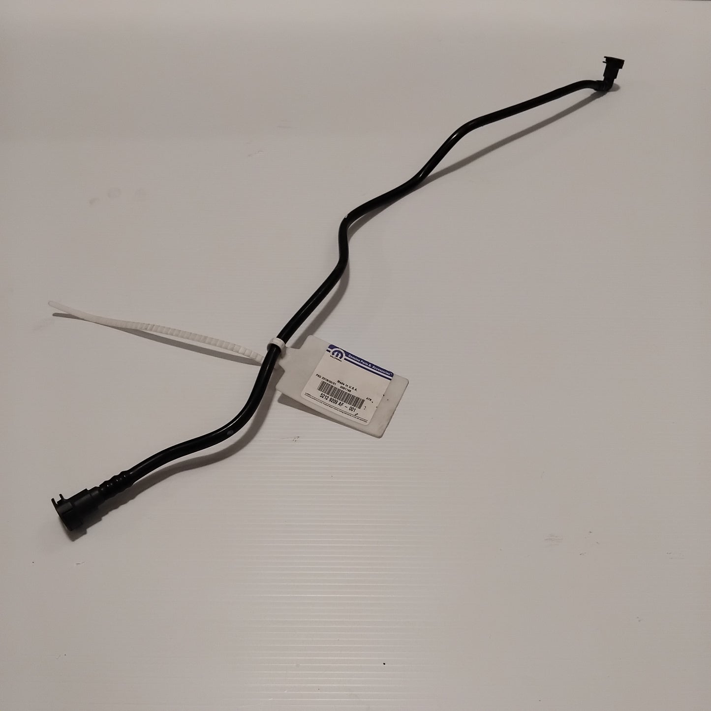 Genuine Fuel Supply Pipe - Jeep Cherokee 2008-2012 2.8 Diesel | K52129209AF