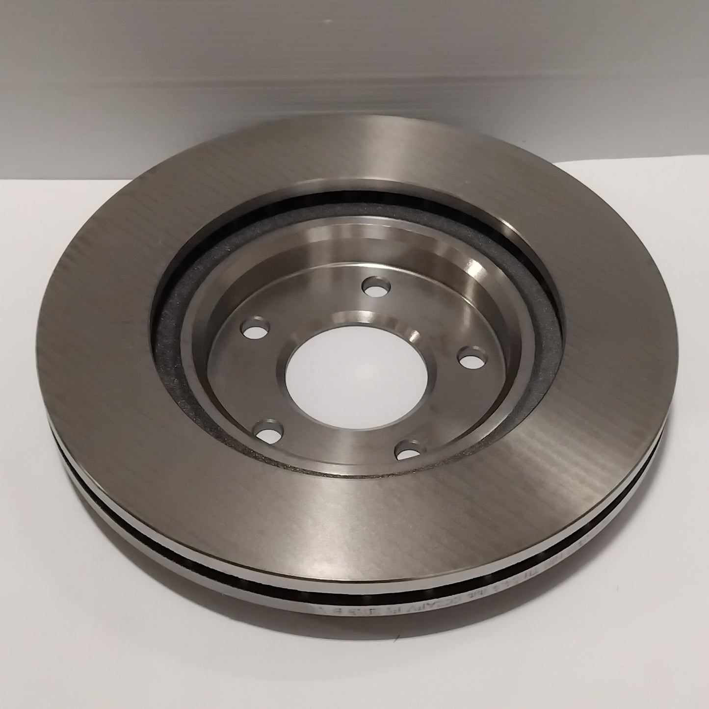 Genuine Mitsubishi Brake Disc Set,Fr | MZ690851