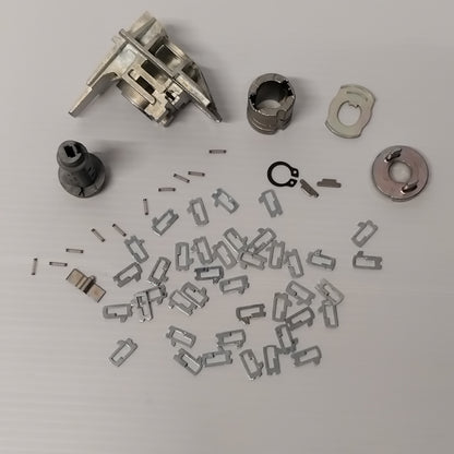Genuine Left Lock Cylinder Repair Kit - Ford Focus 2014-2019 | 5357362