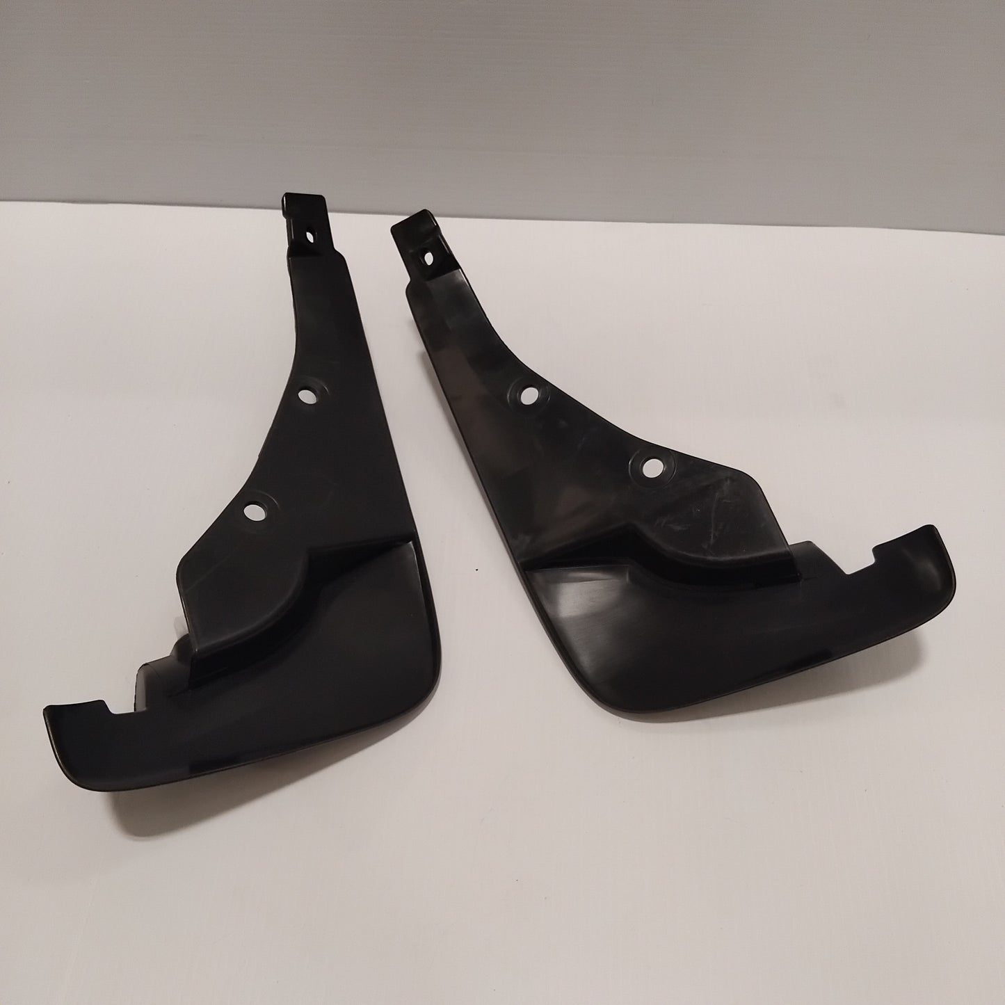 Genuine Mazda Front Mud Flaps | D376V3450F