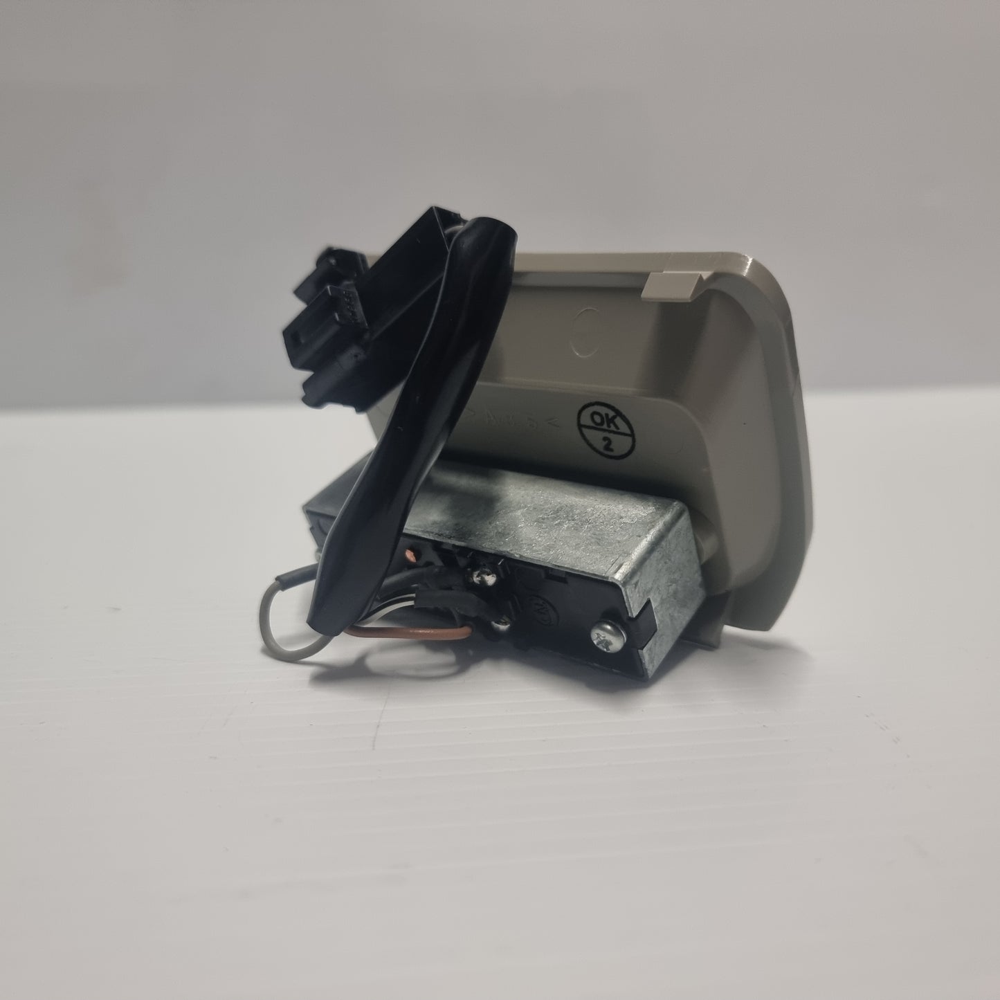 Genuine Suzuki Switch,Rear A/C Unit G | 95524-61JA0-000