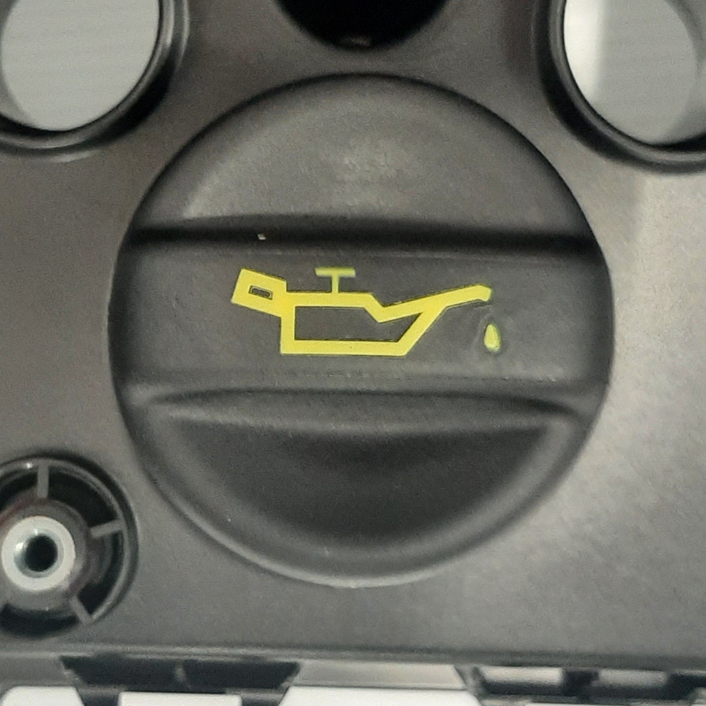 Genuine Peugeot Cyl-Head Cover | 9818425480