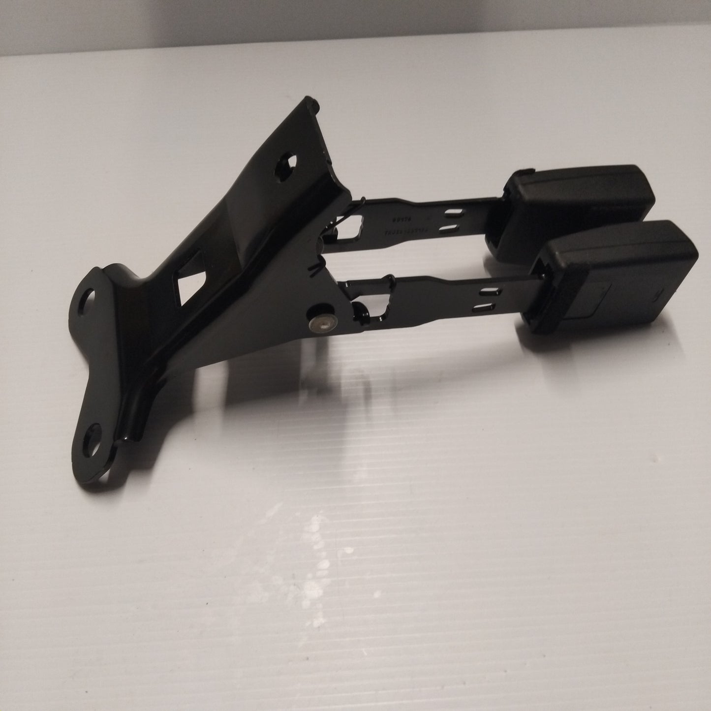 Genuine Third Row Belt Coupling Stalk - Fiat 500L 2012-2022 | 735562157