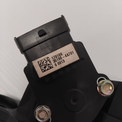 Genuine Hyundai Pedal Assy-Accelerat | 327002E931