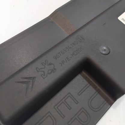 Genuine Front Frame Deflector Bracket - Citroen C3 1.4 Diesel | 9676534180