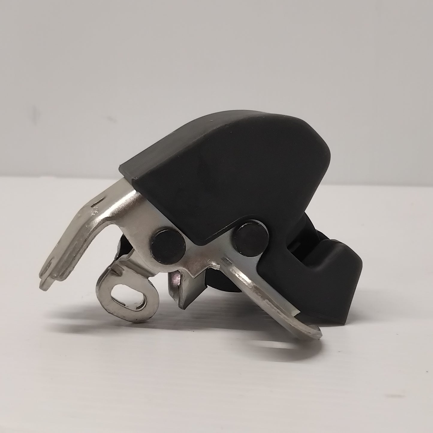 Genuine Renault Lock Rear Door M2 | 77 00 351 415