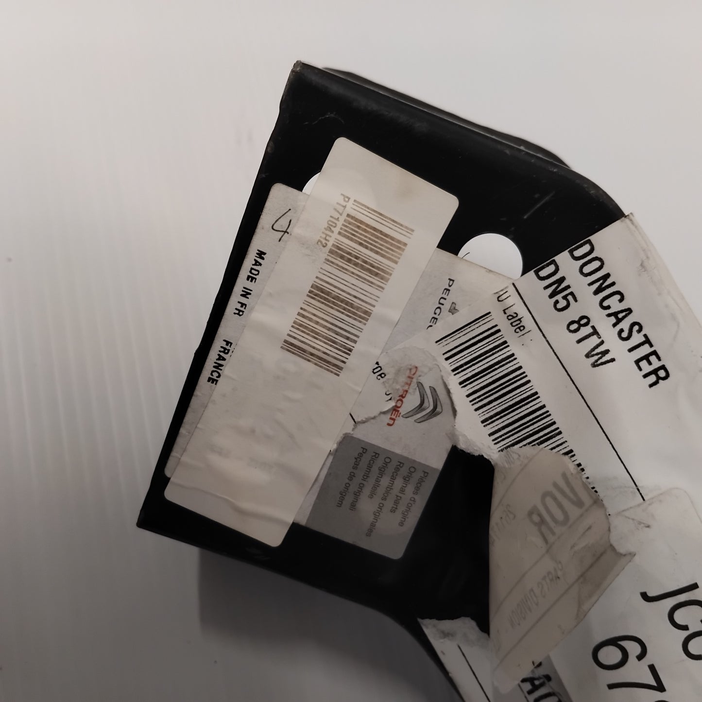 Genuine Right Wing Frame Support - Citroen C5 | 7104H2