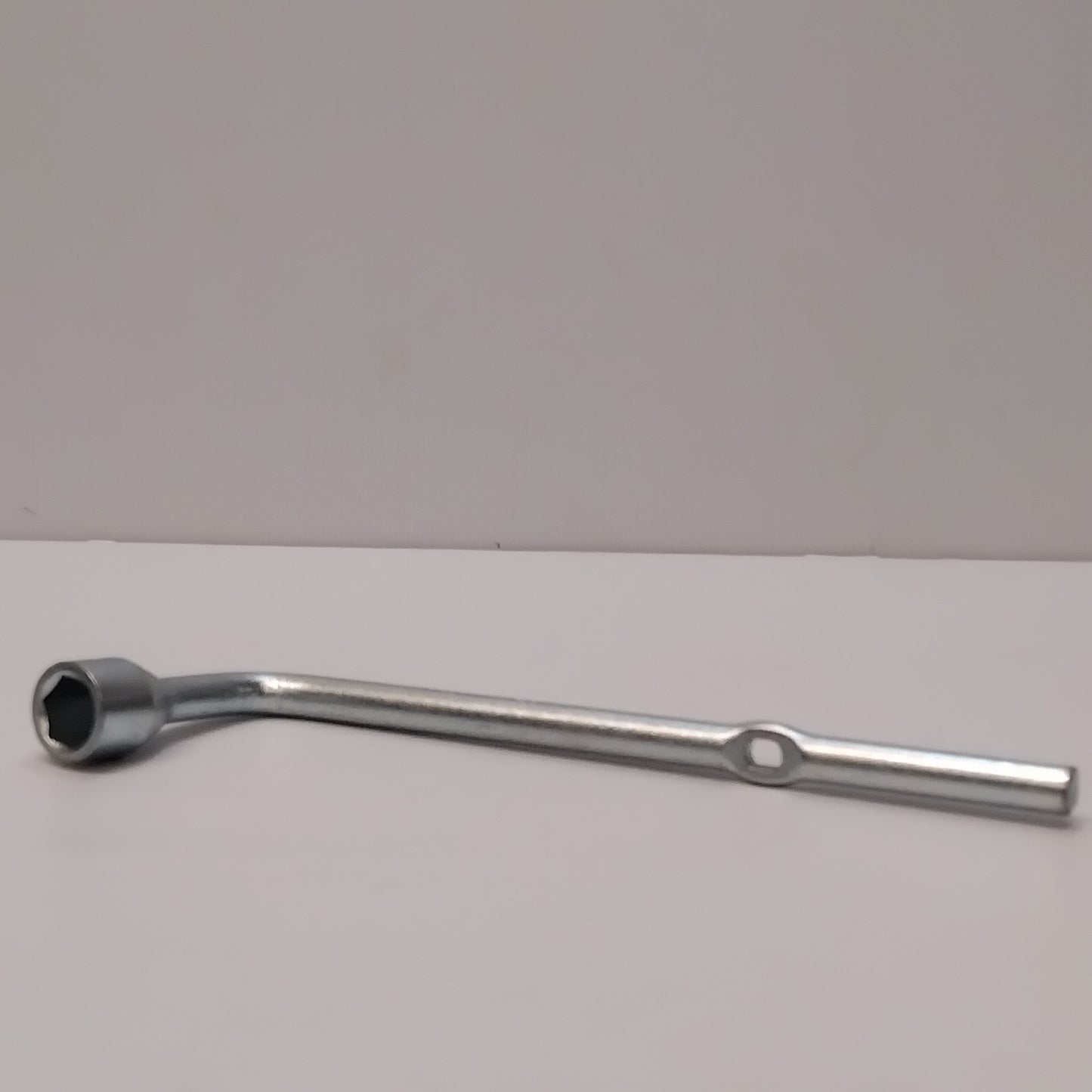 Genuine Suzuki Wrench, Wheel 19 | 09816M00174-000