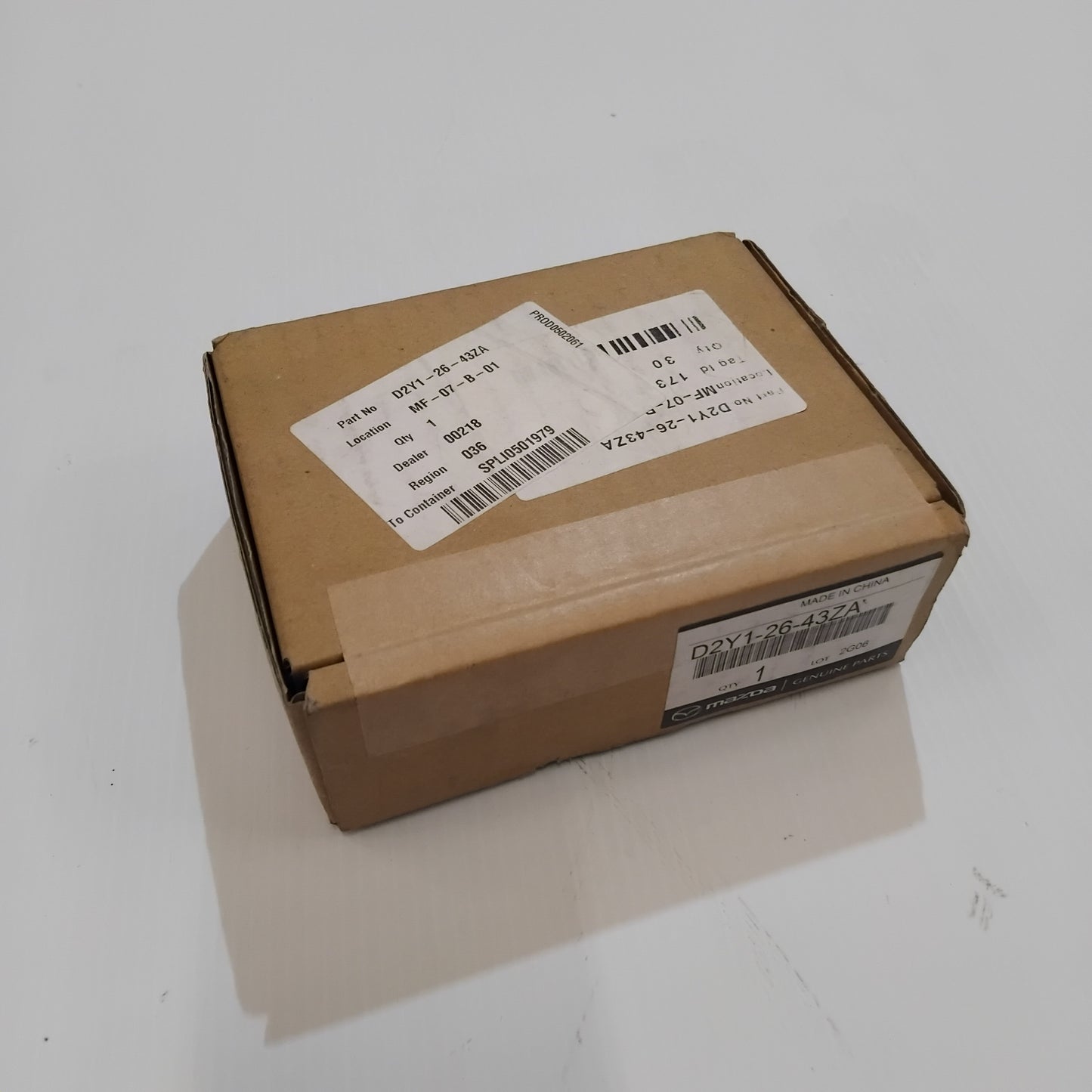 Genuine Mazda Pad Set,Rr Cali | D2Y12643ZA