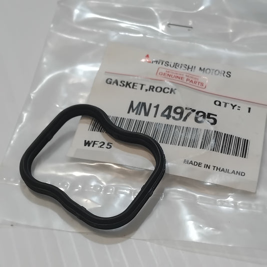 Genuine Mitsubishi Gasket,Rocker Cover | MN149705