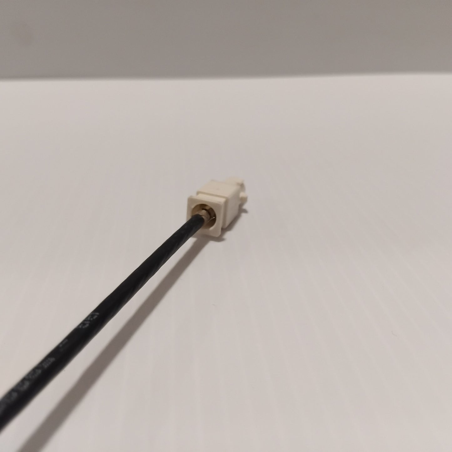 Genuine Renault Harn-Radio Ant Co | 28 24 332 28R