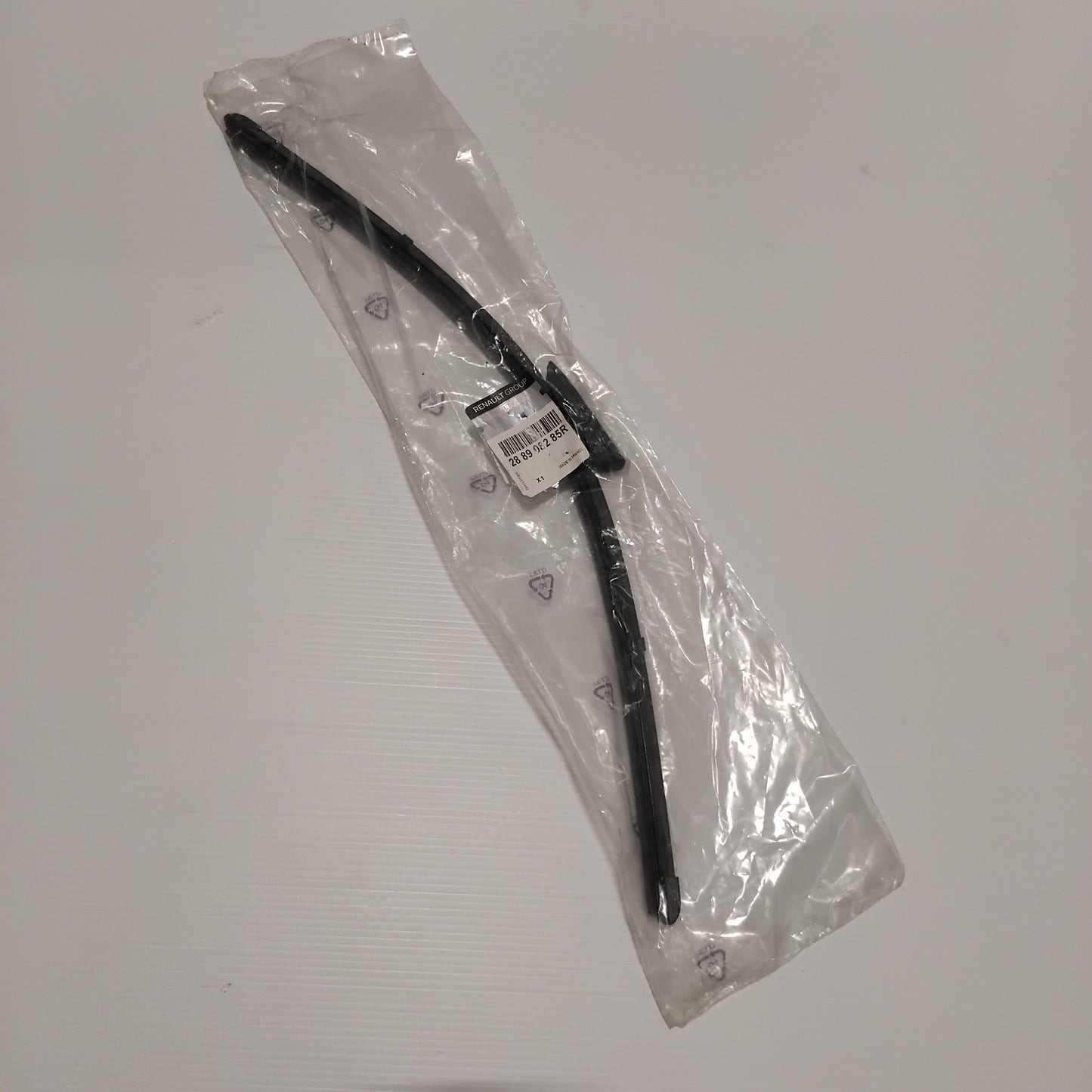 Genuine Renault Wiper Blade Rh | 28 89 082 85R