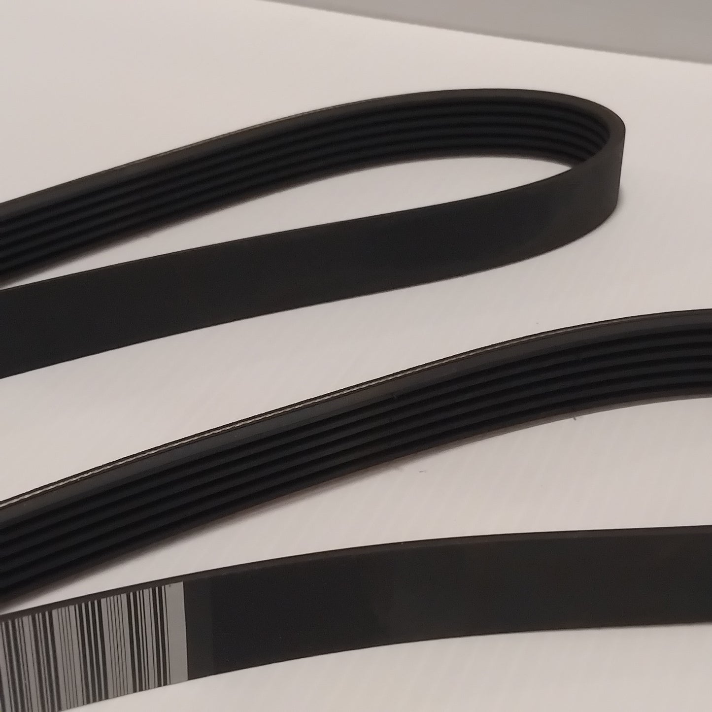 Genuine Ford V-Belt | 1141315