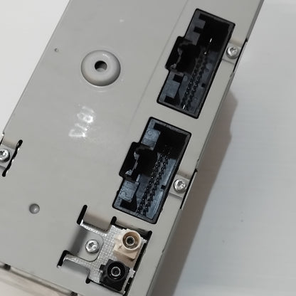 Genuine Ford Radio With Cd Player | 2225954