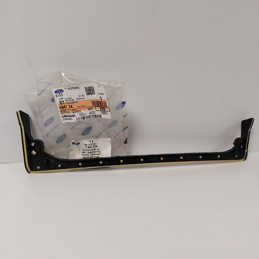 Genuine Left Lower Body Side Panel Seal - Ford Transit 2014- | 1847574