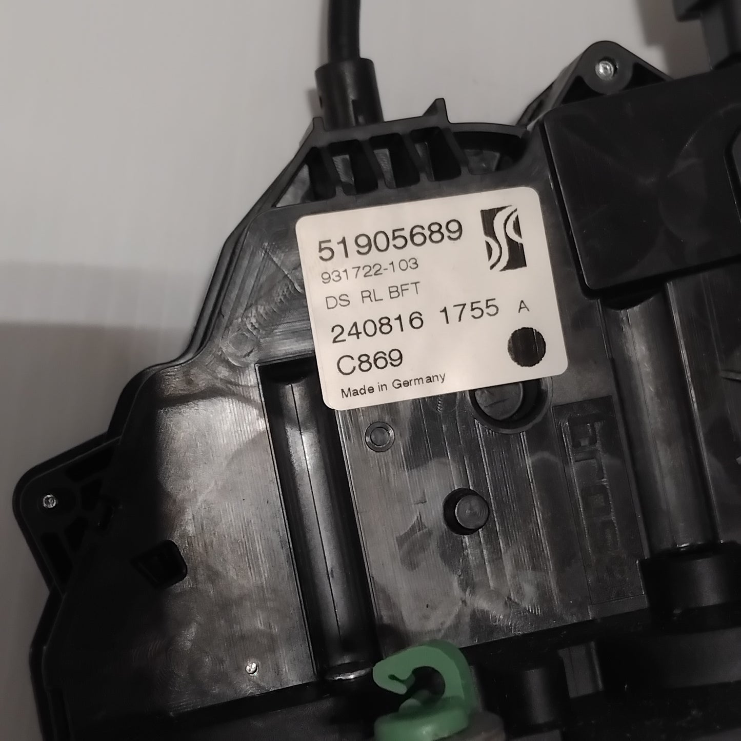 Genuine Fiat Lock | 51905689