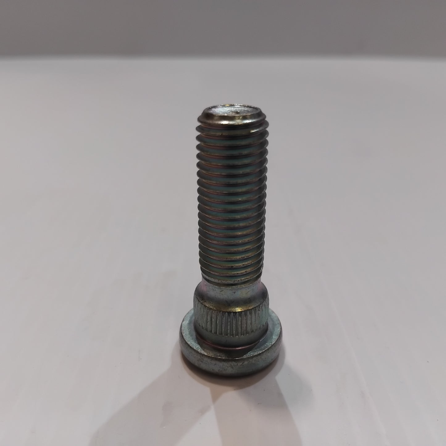 Genuine Mitsubishi Bolt,Front Wheel Hub | MB301529