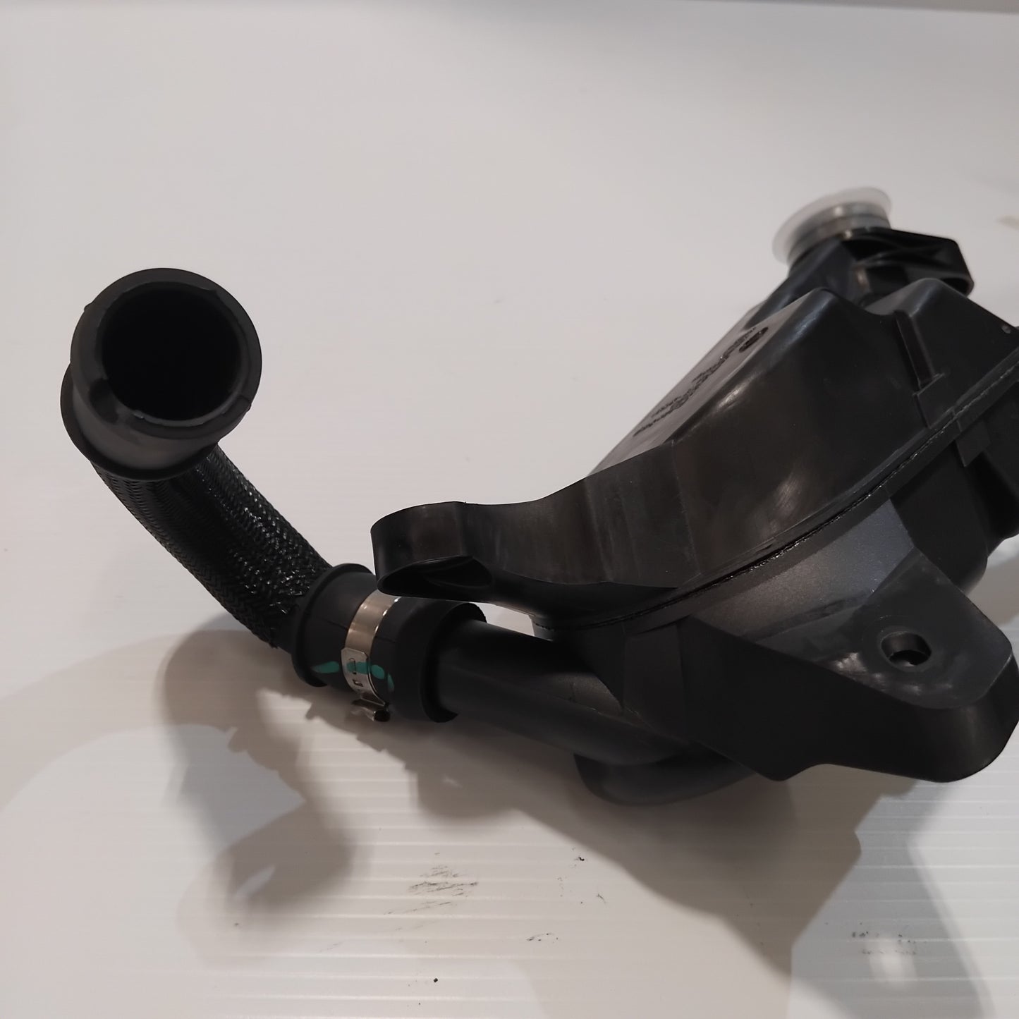 Genuine Engine Oil Separator - Fiat 500L 2012-2017 1.6 Diesel | 55254230