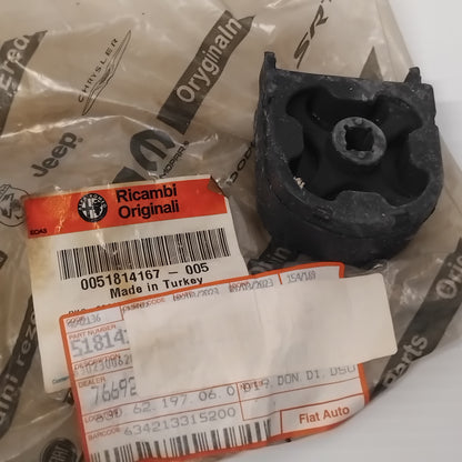 Genuine Silencer Rear Bracket Pad - Fiat 500X  | 51814167