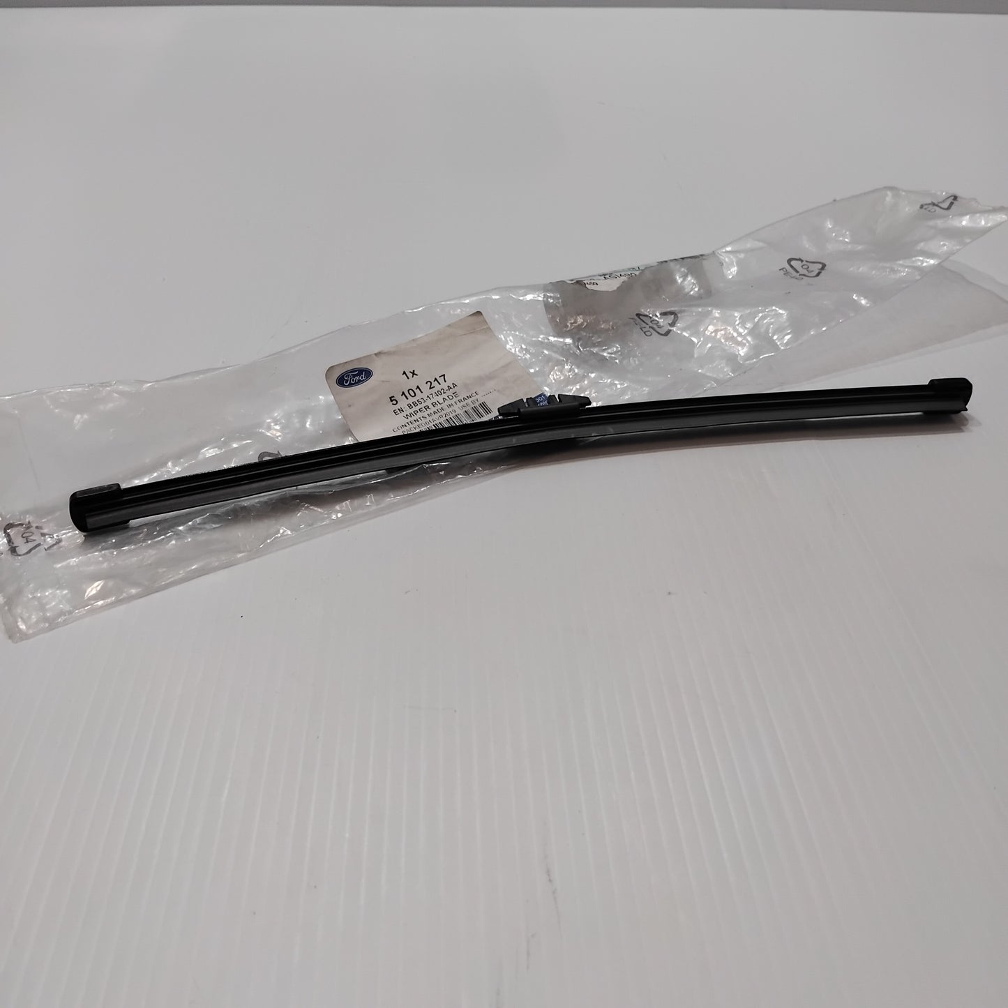 1x Genuine 11" Rear Wiper Blade - Ford Kuga 2012-2020 | 5101217