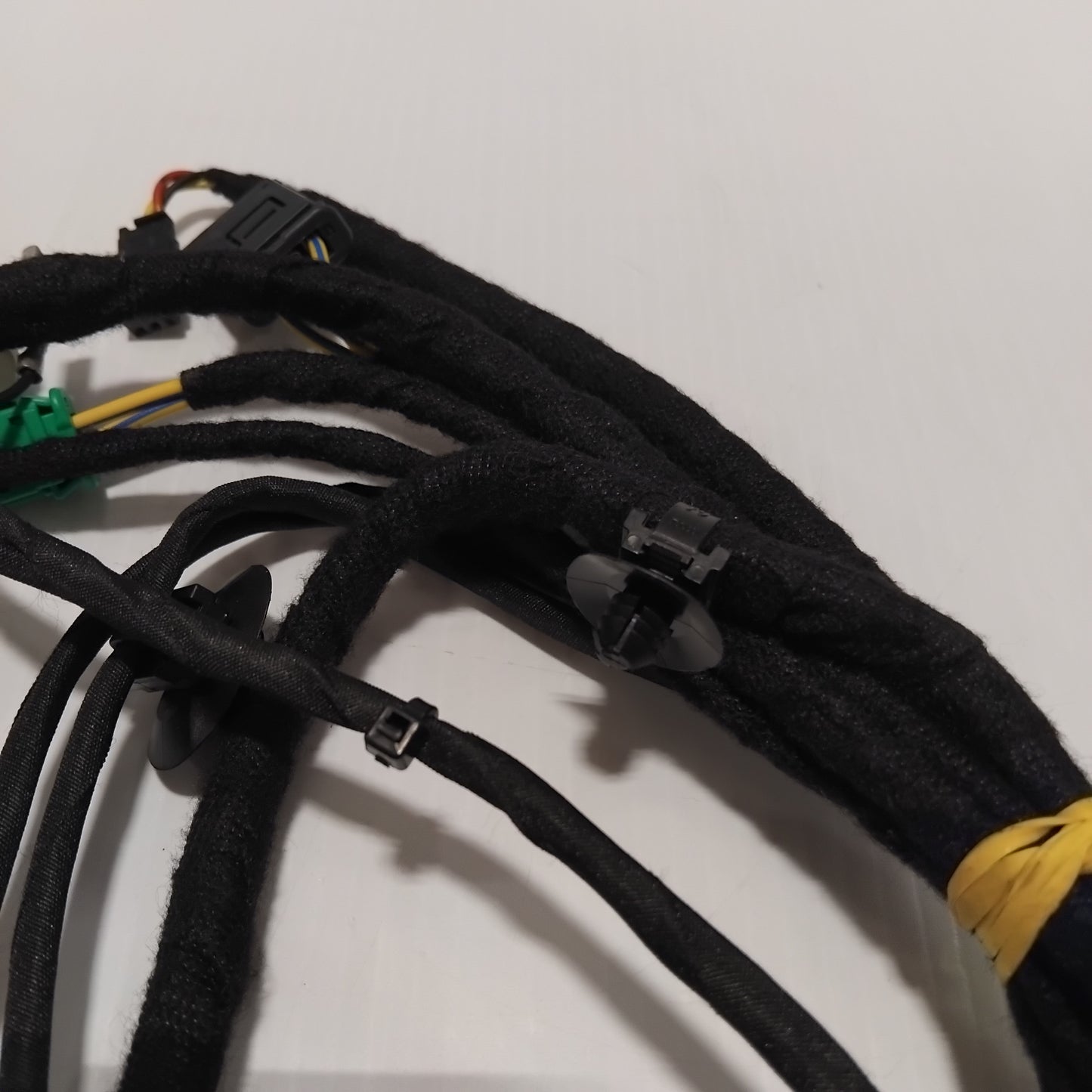 Genuine Peugeot Seat Harness | 1613953080