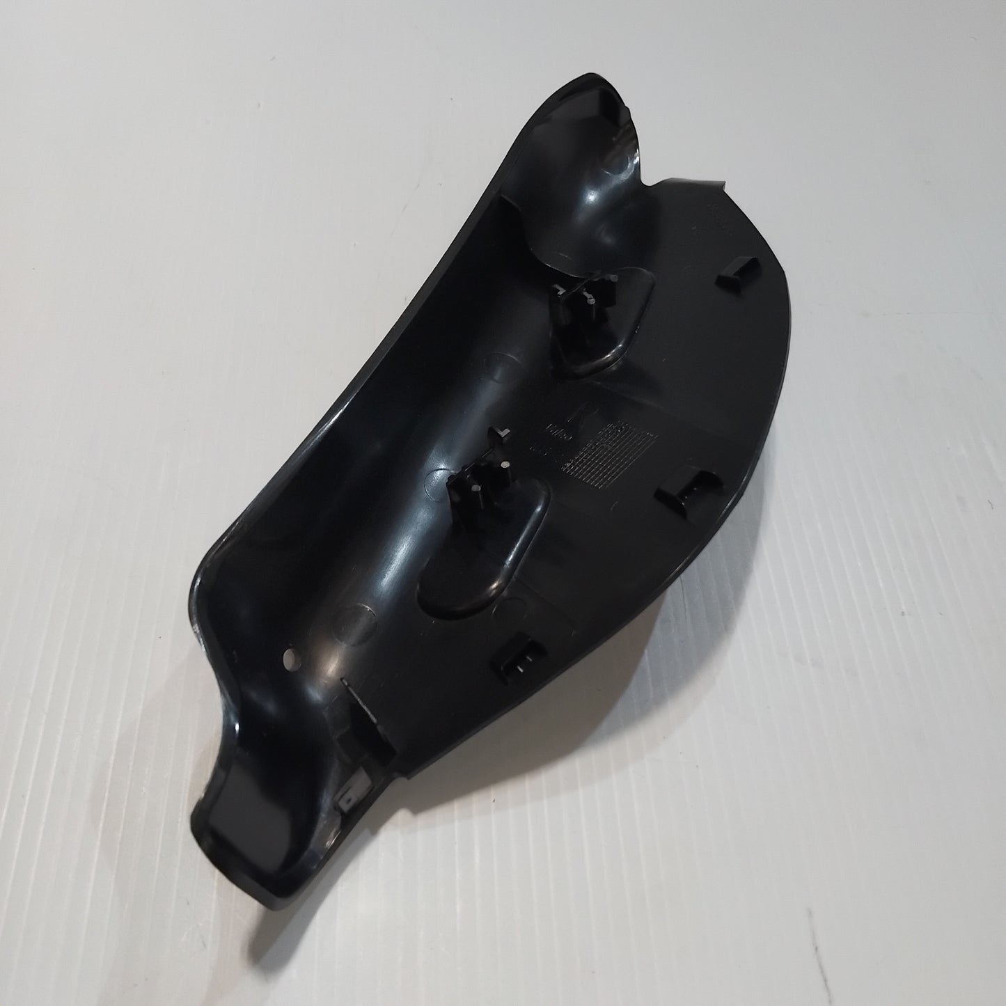 Genuine Right Rear Lamp Finisher - Peugeot 2008 | 9802601780