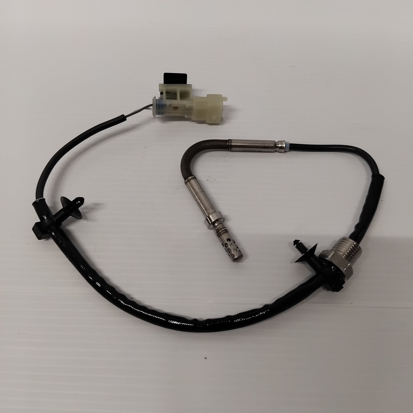 Genuine Exhaust Temperature Sensor - Vauxhall Astra / Corsa / Zafira | 93189198