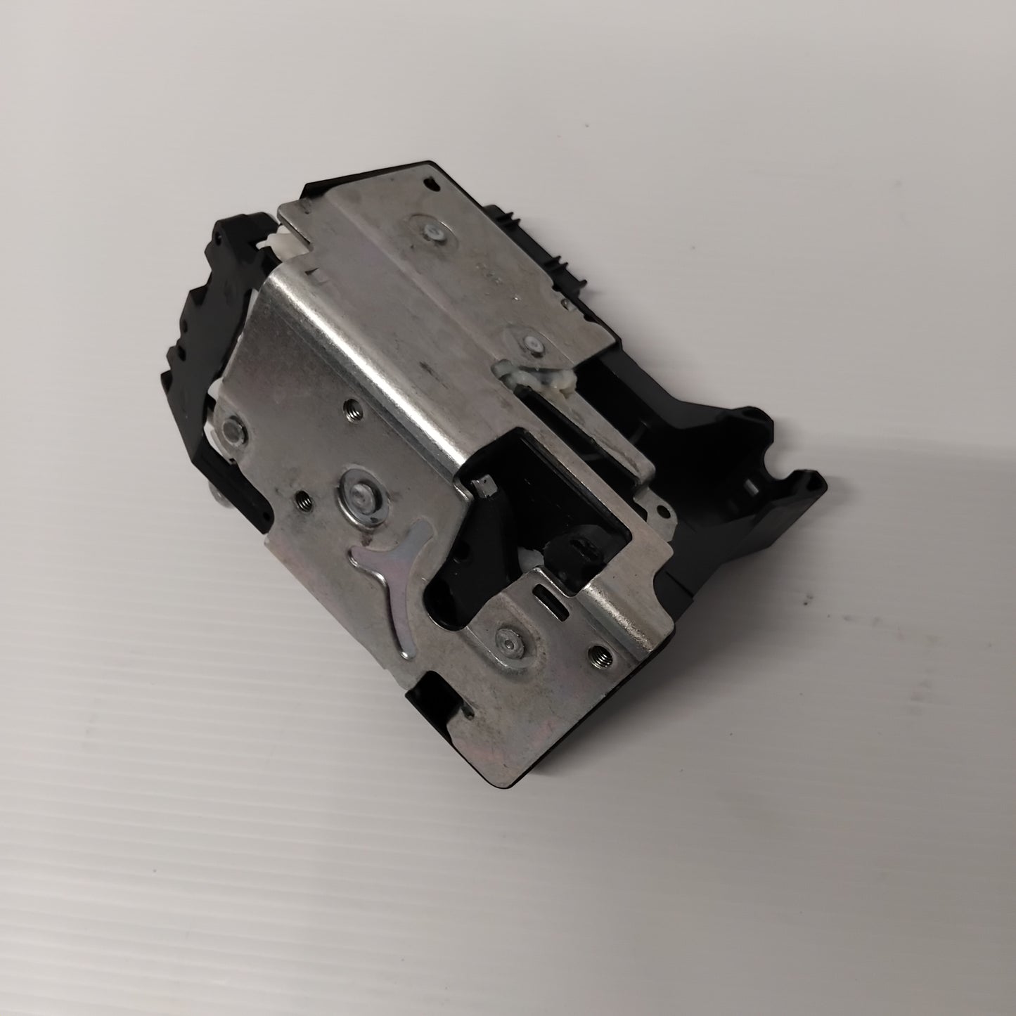 Genuine Front Right Door Lock - Ford Fiesta 2001-2012 | 1372463