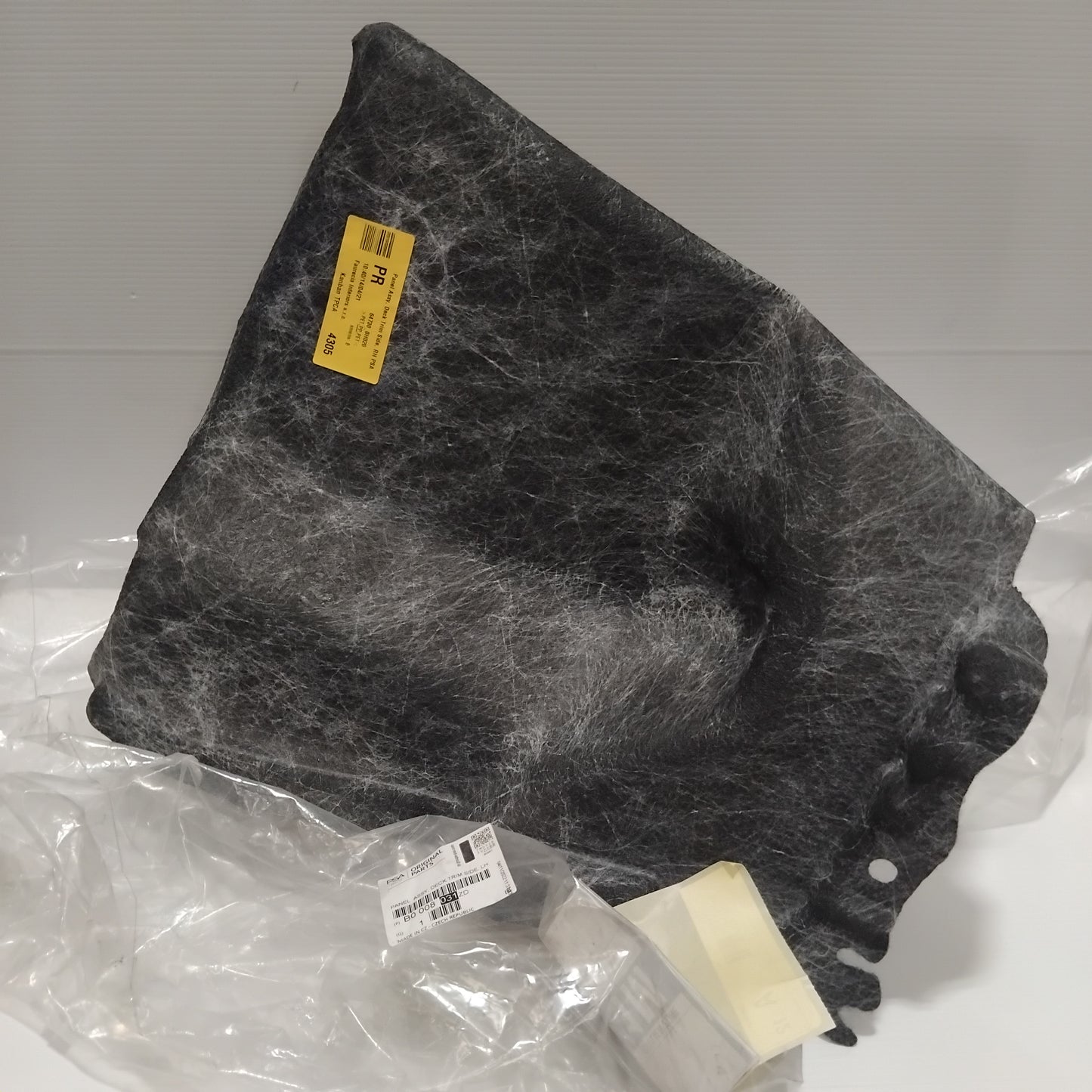 Genuine Peugeot Trunk Lining | B0008031ZD