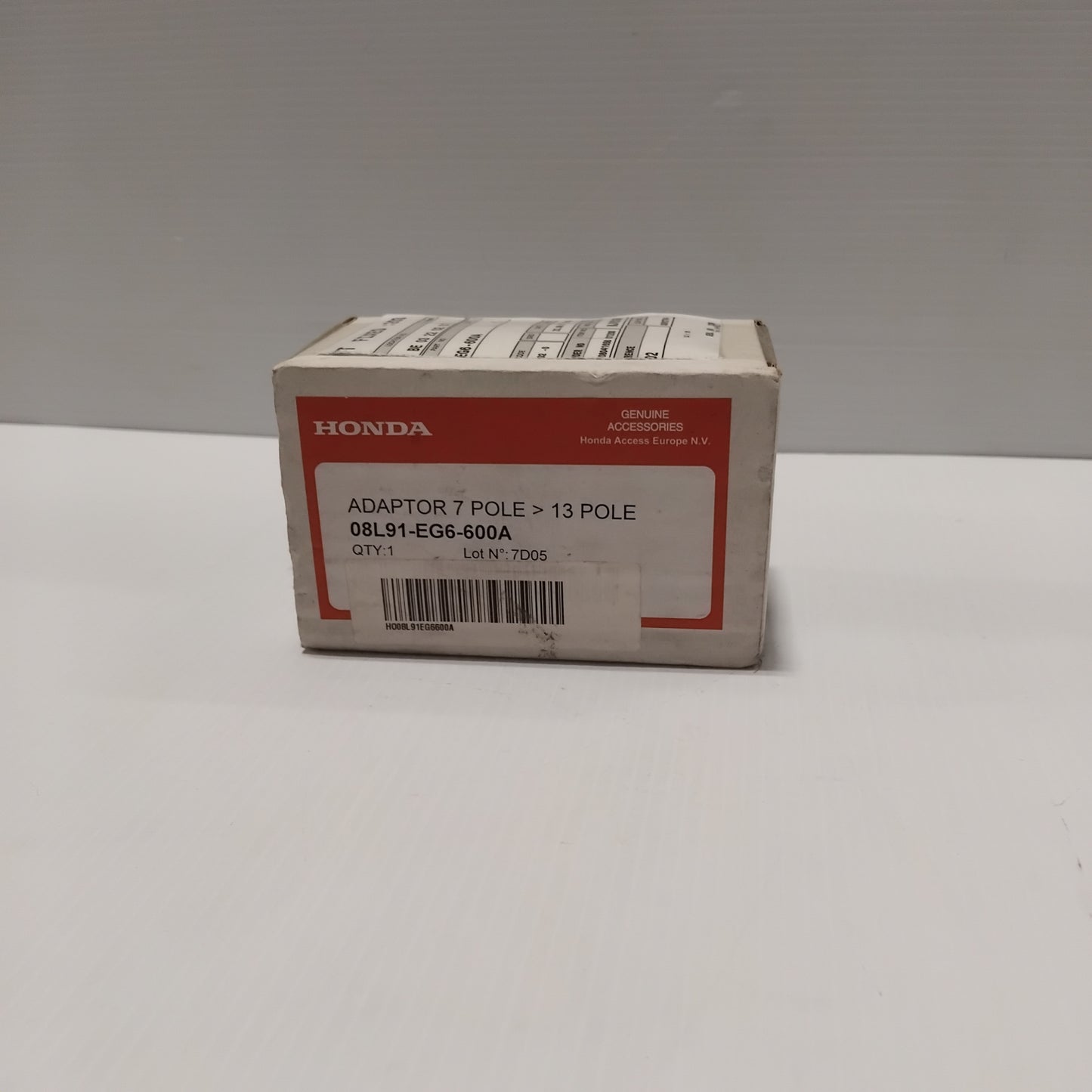 Socket Adaptor 7-Pin to 13-Pin | 08L91EG6600A