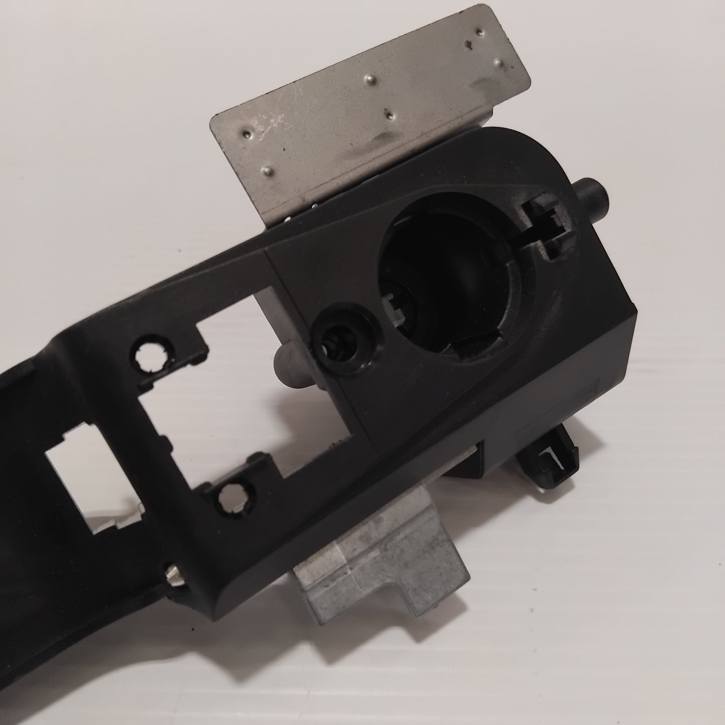 Genuine Ford Reinforcement | 1094051