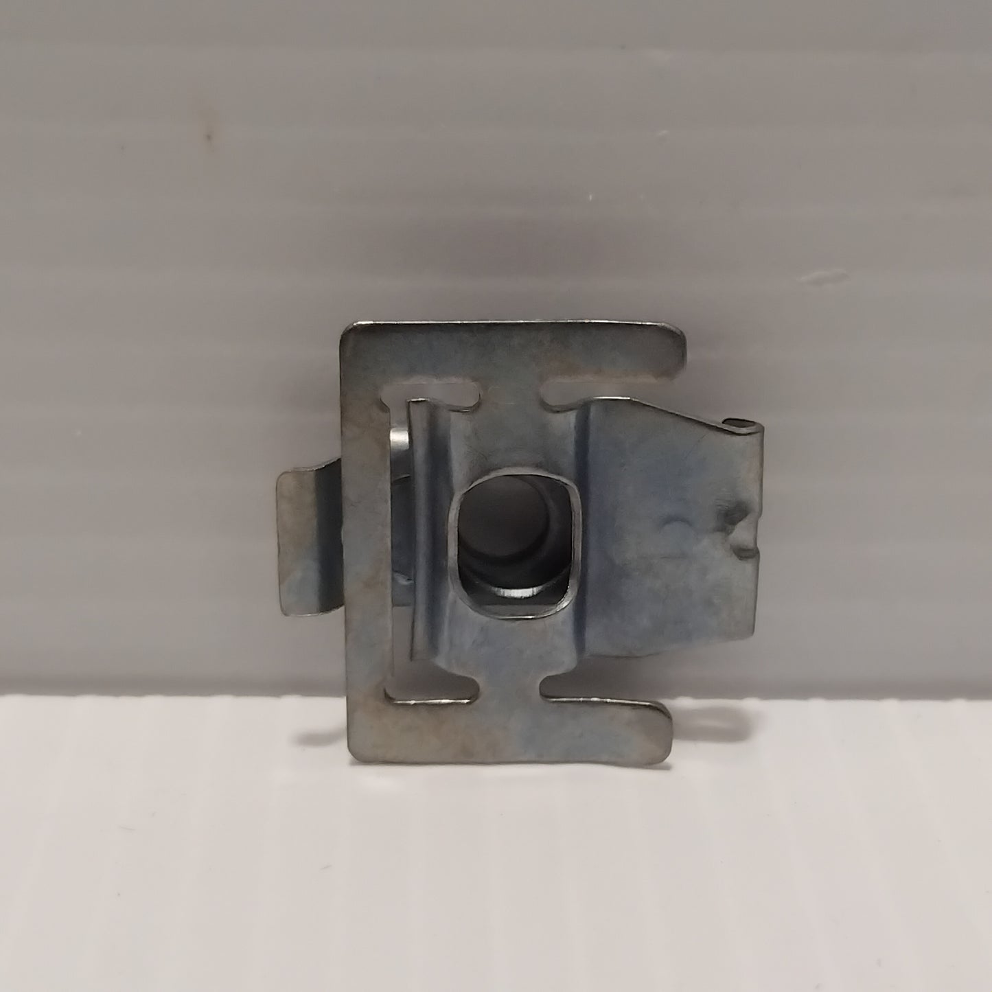 Genuine Renault Nut Cage M6X100 | 77 03 044 167