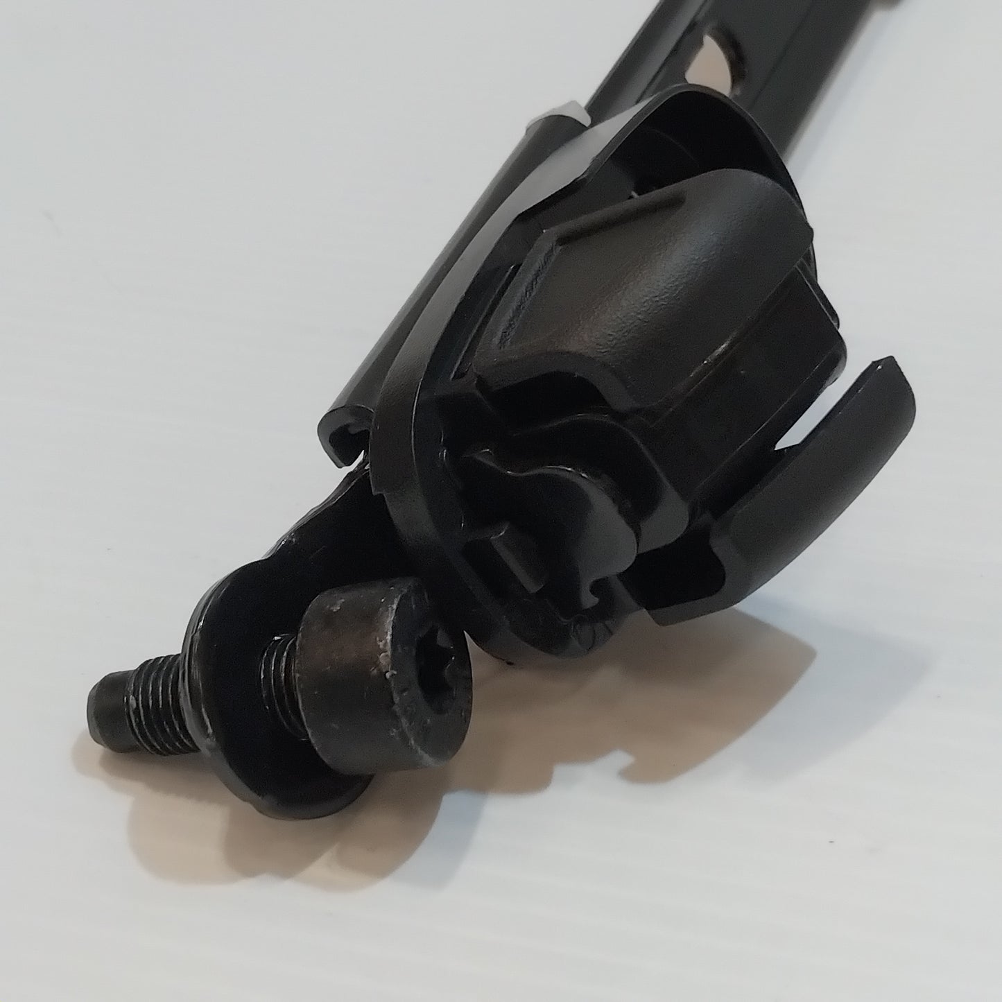 Genuine Fiat Level Regulator | 735652365
