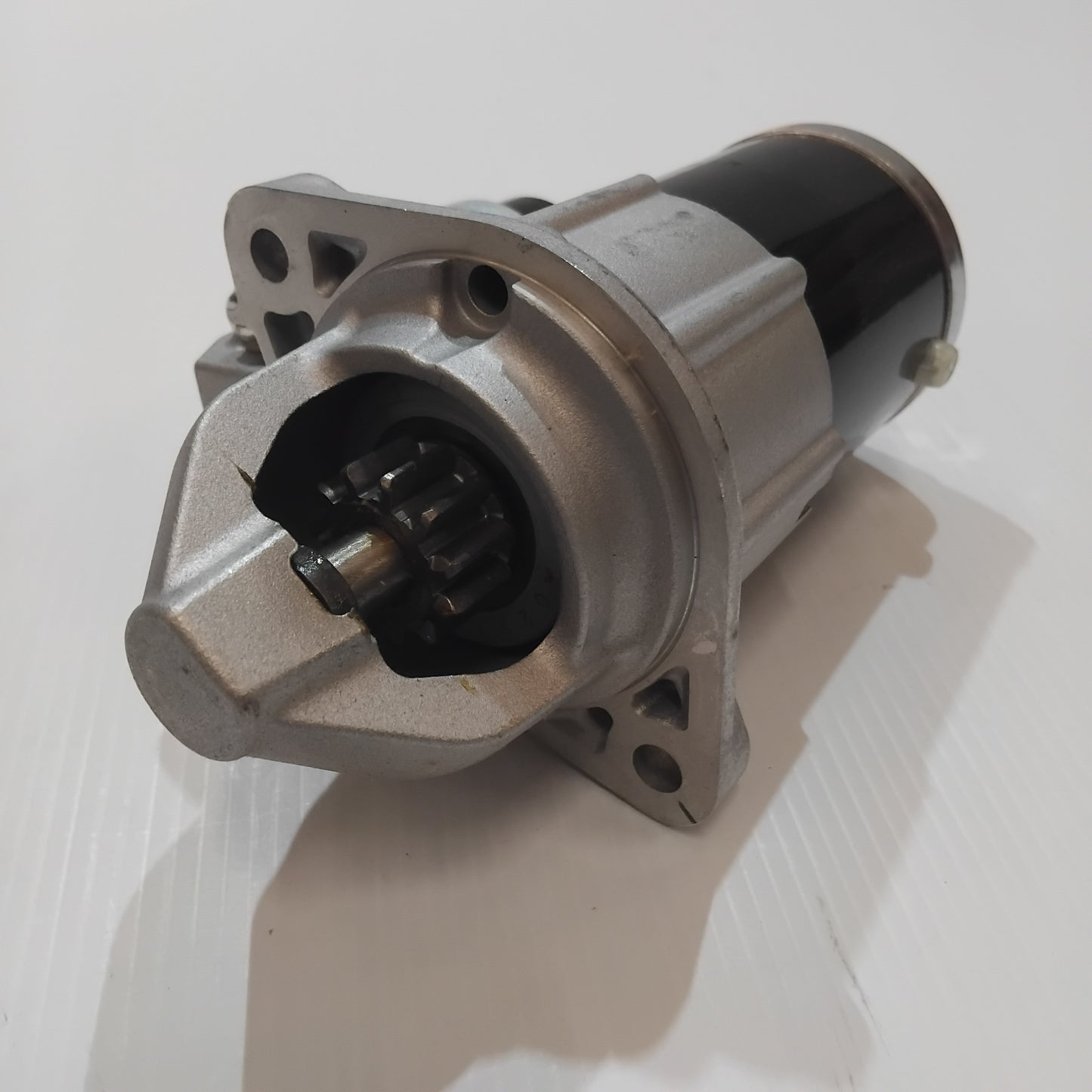 Genuine Mitsubishi Starter Assy | 1810A185