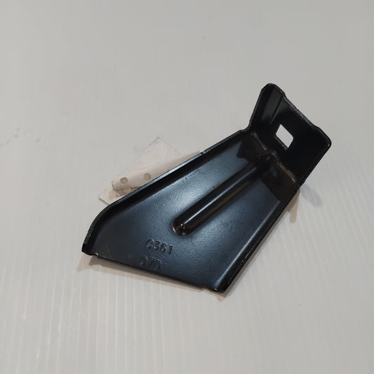 Genuine Rear Right Body Support Bracket - Fiat 500 2007-Onwards | 51787058