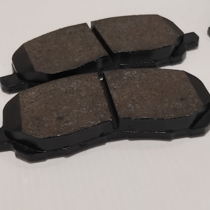 Genuine Mitsubishi Brake Pad Set,Fr | MZ690588