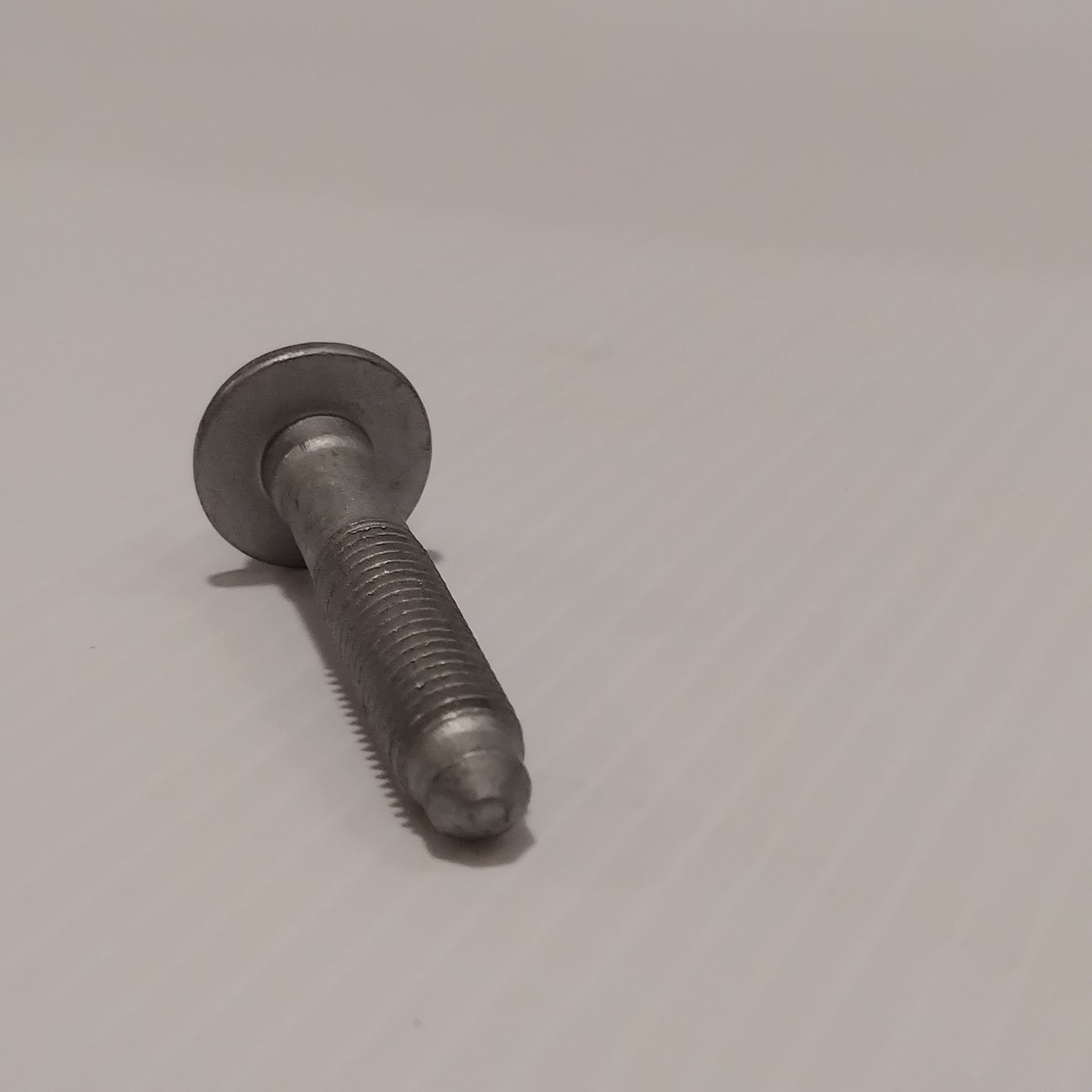 Genuine Vauxhall Screw | 11900017