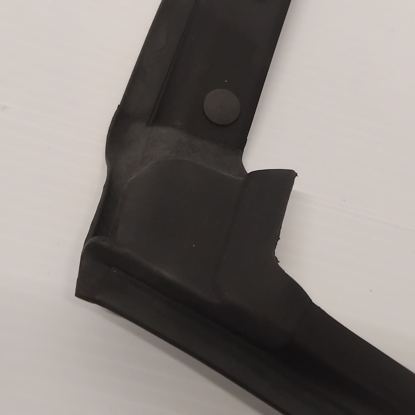 Genuine Hyundai W/Strip Assy-Rr Dr O | 831503Z300