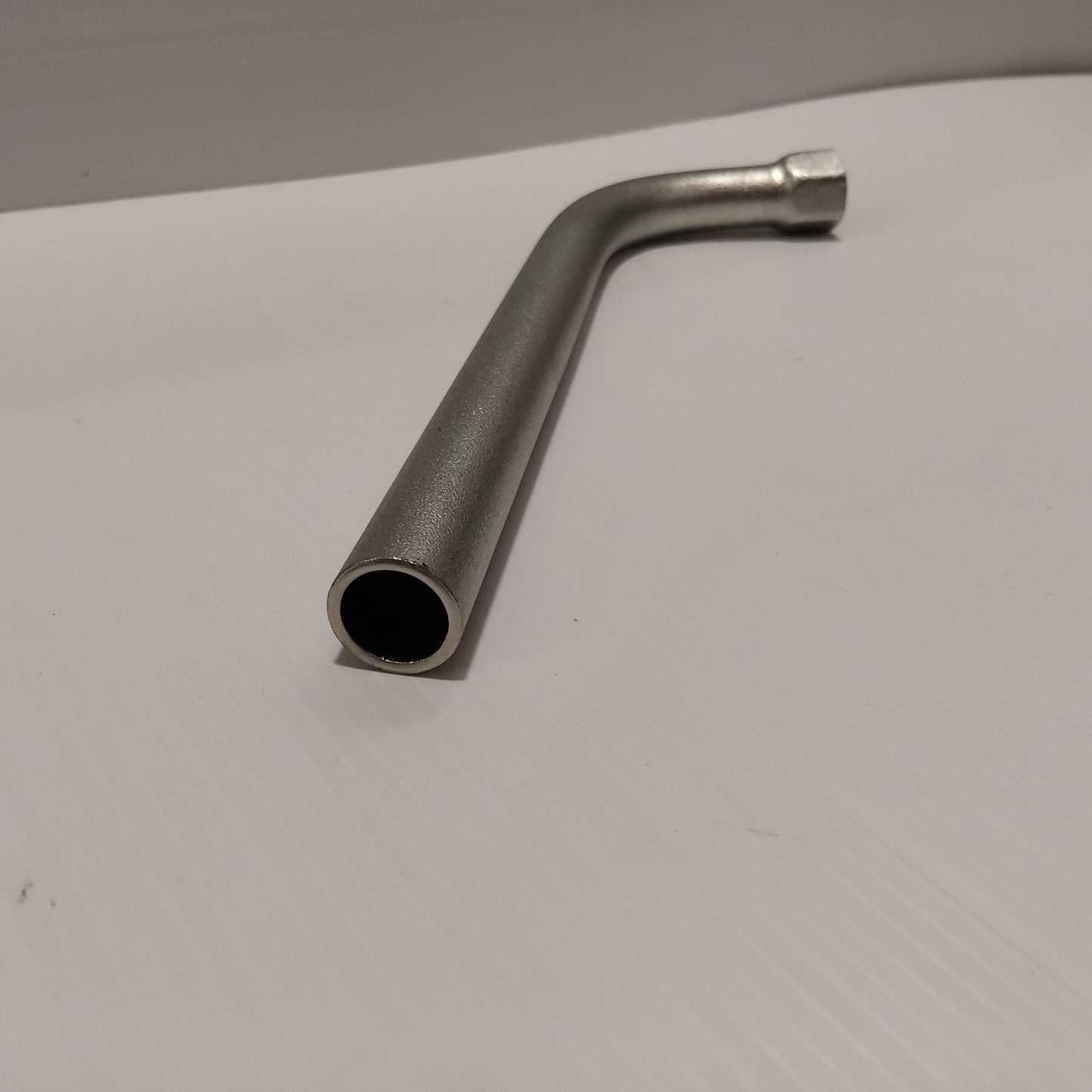 Genuine Fiat Pipe Wrench | 14533431