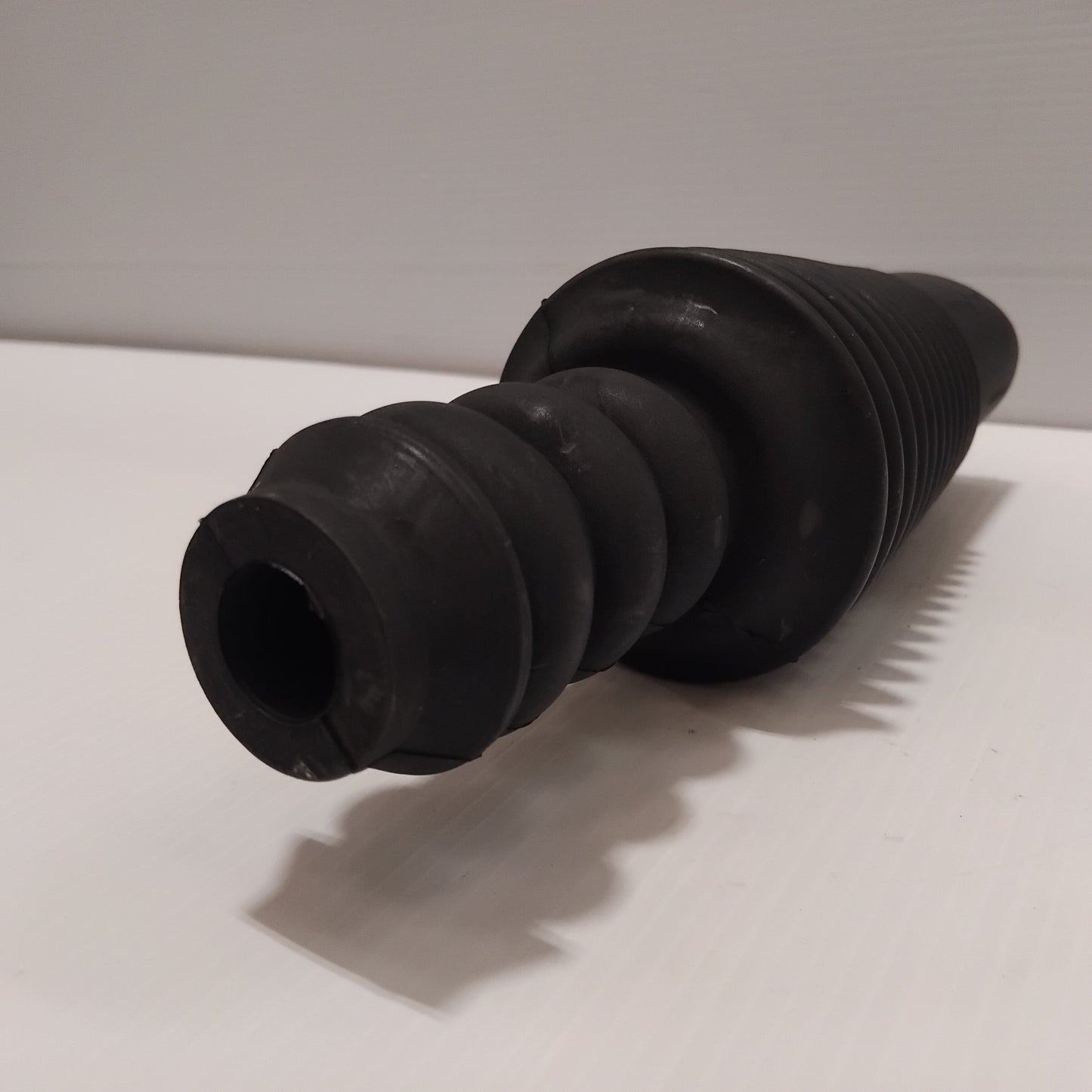 Genuine Rear Suspension Rubber Buffer - Renault Duster I / II | 552406238R