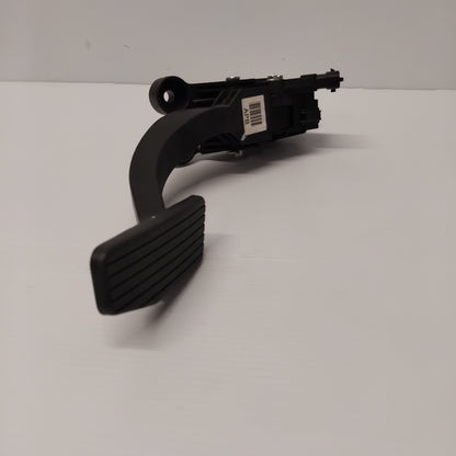 Genuine Hyundai Pedal Assy-Accelerat | 327002E931
